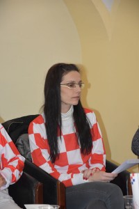 2016-12-20 Osijek-Nina knjiga-DSC 0245-s